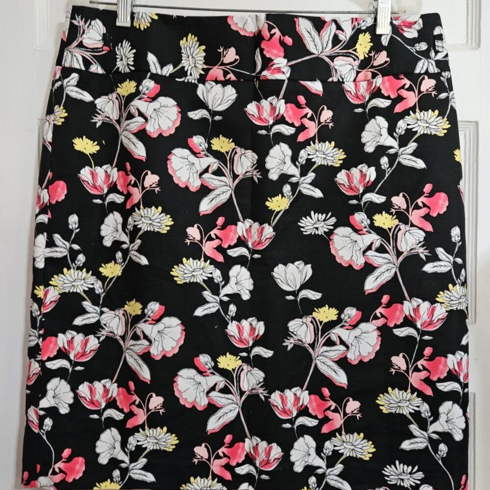 LIZ CLAIBORNE Black Pink Floral Print Lined Skirt Ladies Size 16 - Picture 3 of 5